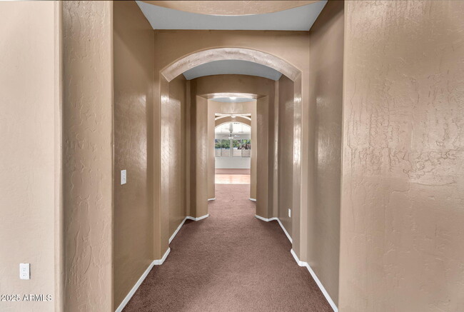 Building Photo - 13644 W San Juan Ave