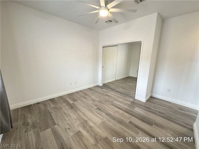 Building Photo - 1699 Rockcrest Hills Ave
