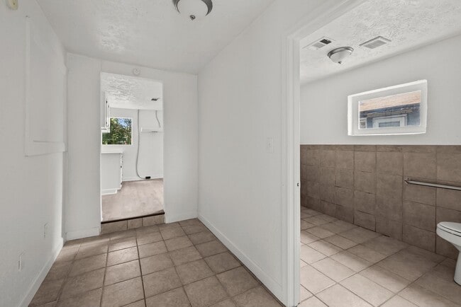 Building Photo - 253 John Morris Ave