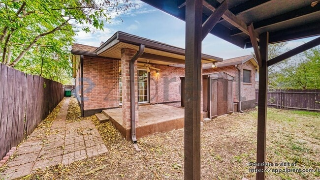 Building Photo - 9015 Jean Verte