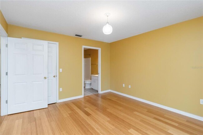 Building Photo - 642 N Jefferson Ave