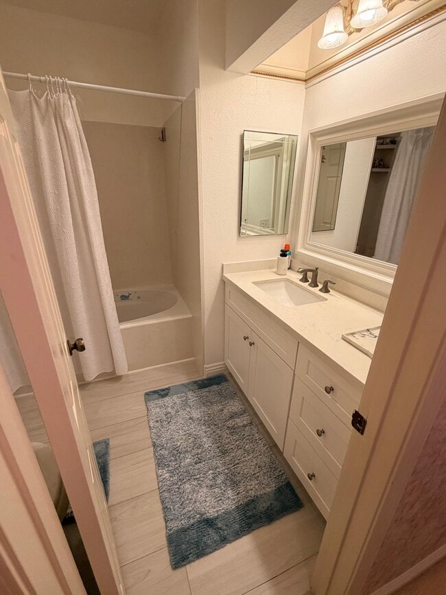 Building Photo - 5875 Friars Rd