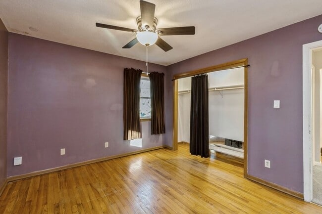 Building Photo - HOLIDAY LEASING SPECIAL!! 2 Bed, 1.5 Bath Home in Ankeny