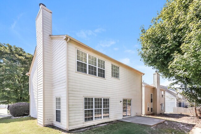 Building Photo - 4425 Ridgefair Dr