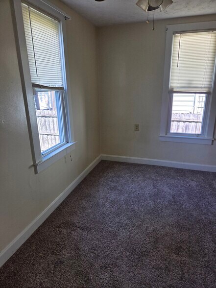 Building Photo - 343 Whiley Ave