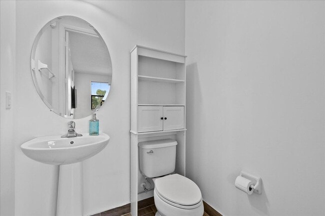 Building Photo - 6021 Night Heron Ct