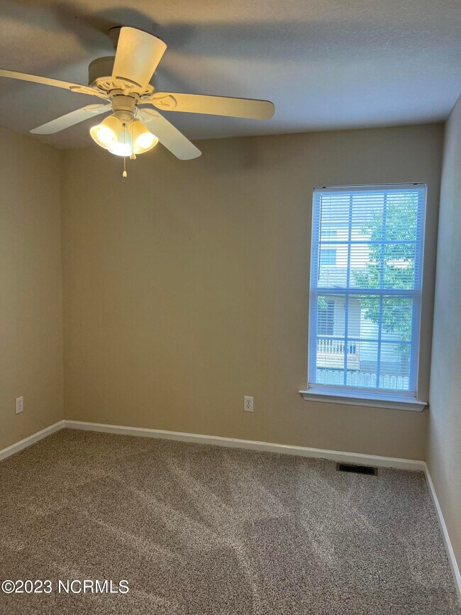 Building Photo - 4215 Williamsbrook Ln