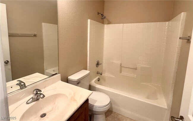 Building Photo - 8174 Amphora St