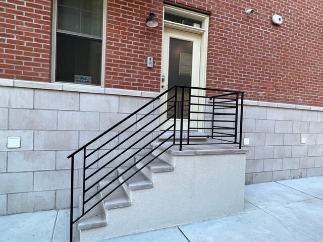 Building Photo - 1625 S 20th St