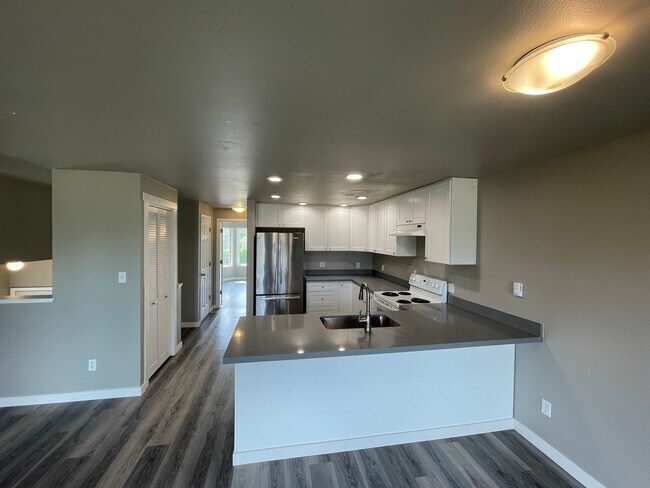 Building Photo - MAC EN, LLC 3
