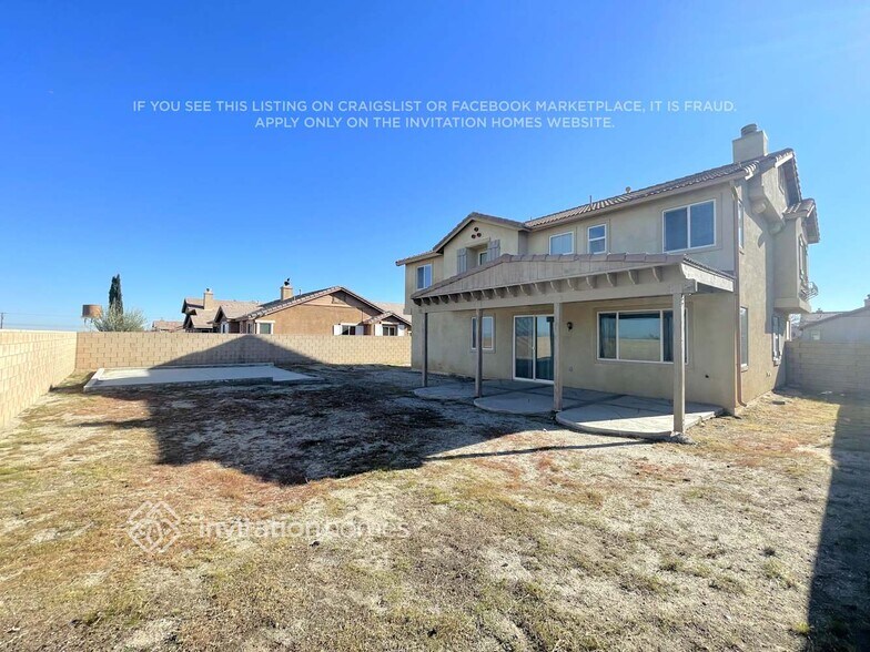 Building Photo - 38317 Antibes Dr
