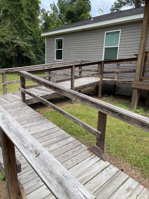 Building Photo - 64 High Orchard Rd