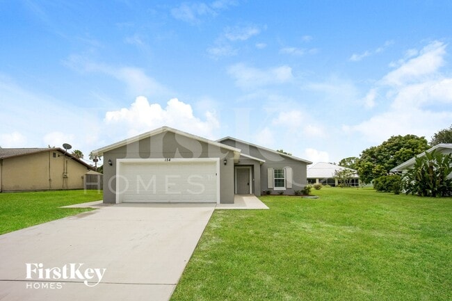 Building Photo - 154 NW Curtis St