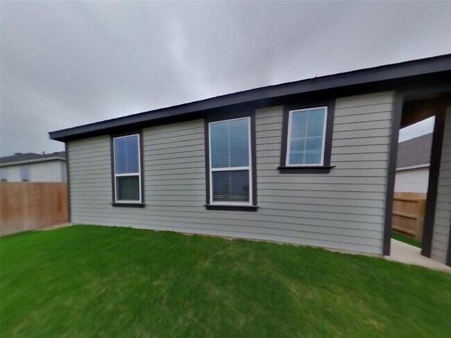 Building Photo - 1613 Mexican Heather Dr