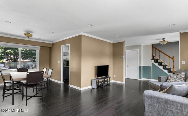 Building Photo - 960 Green Hill Blvd