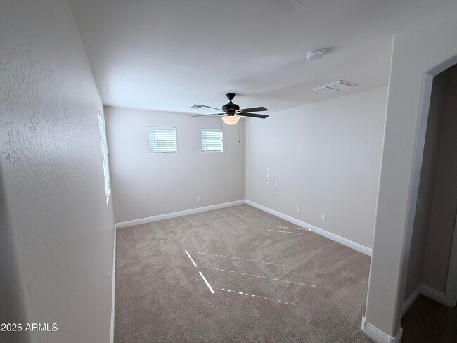 Building Photo - 3449 E Sheffield Rd