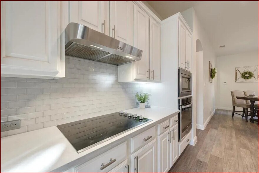 Building Photo - 3424 Dillon Ct