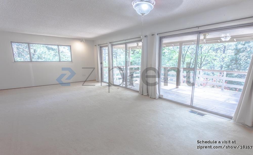 Building Photo - 11034 Juanita Ct
