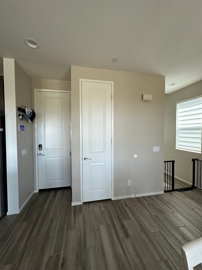 Building Photo - 30596 Ticonderoga Ct