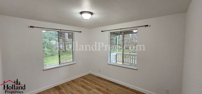 Building Photo - Lovely 3 bedroom 2 bathroom home in Beavercreek! Enjoy the Comfort, Serenity and Great Space!