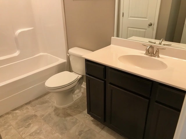 Building Photo - CourtlyCircleWest8565