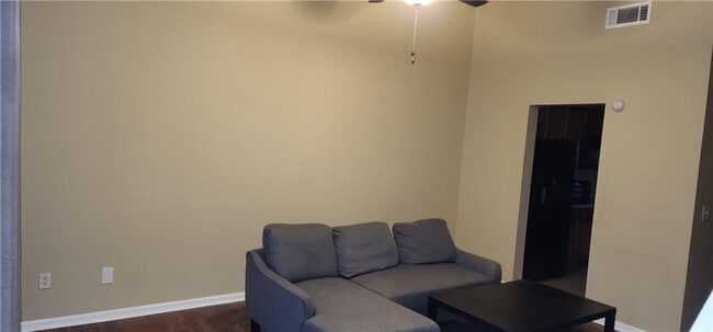 Building Photo - 6856 Gallier St