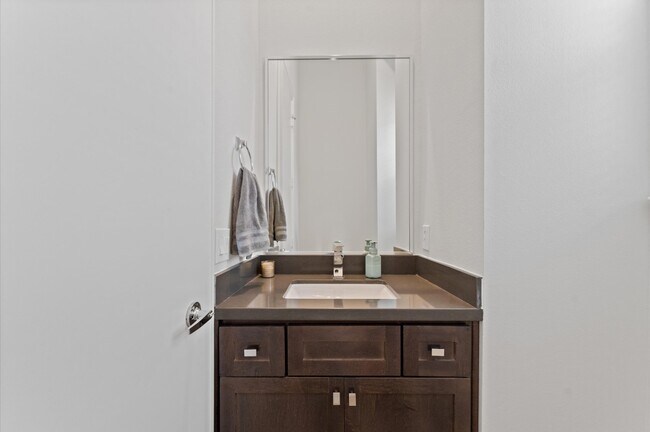 Building Photo - 311 Eado Park Cir