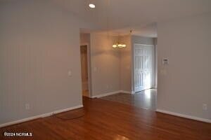 Building Photo - 210 Pecan Grove Dr