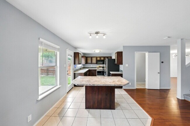 Building Photo - 12615 Scarlet Sage
