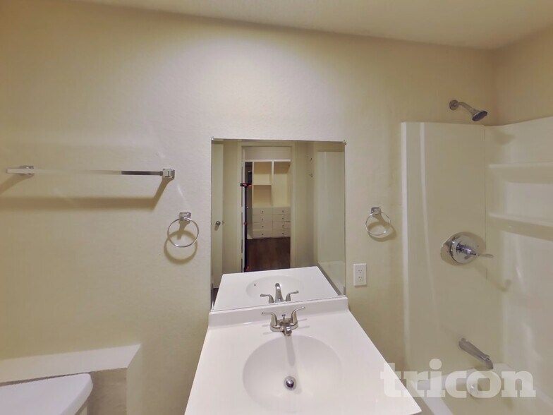 Building Photo - 602 Snapdragon Trail