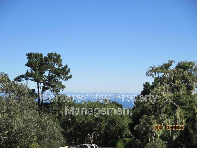 Building Photo - 3204 Golden Oaks Ln