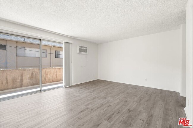 Building Photo - 1457 Butler Ave