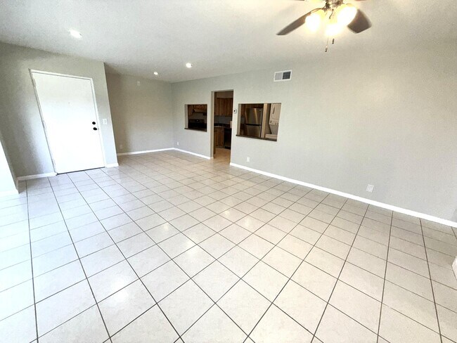 Building Photo - 4987 Sable Pine Cir
