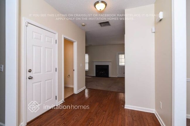 Building Photo - 4460 Forrest Bend Ct