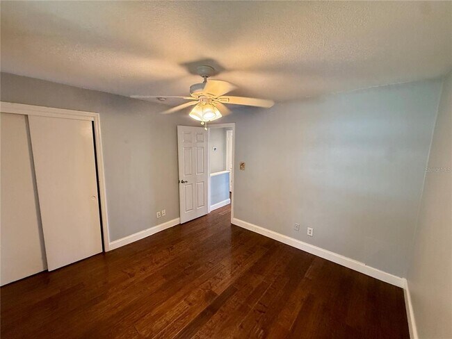 Building Photo - 5066 Coquina Key Dr SE
