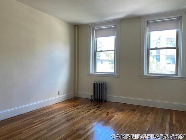 Building Photo - 1616 Massachusetts Ave