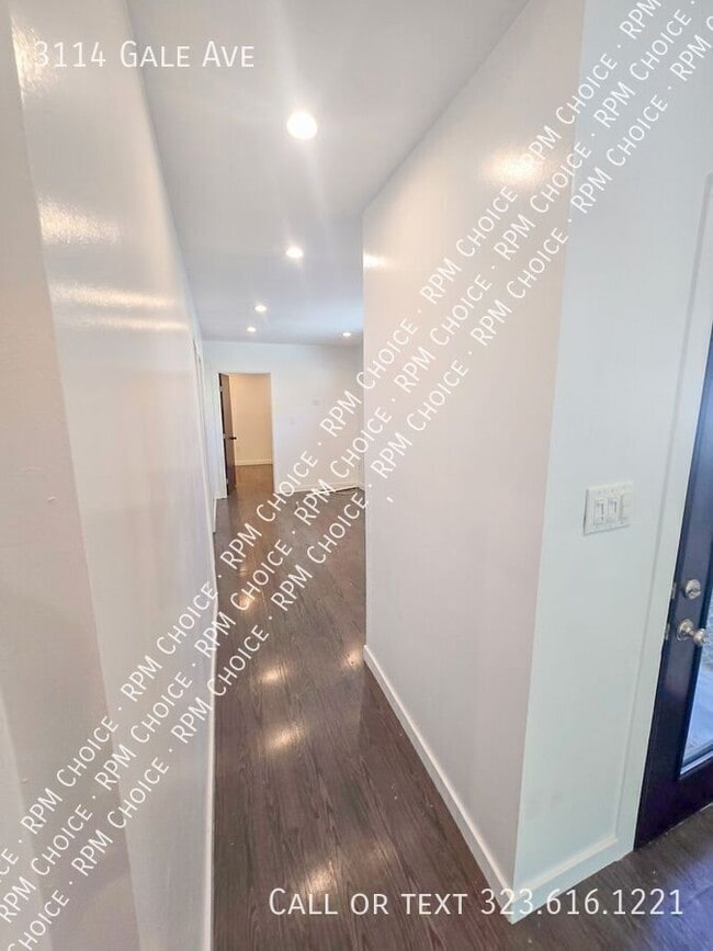 Building Photo - 3114 Gale Ave