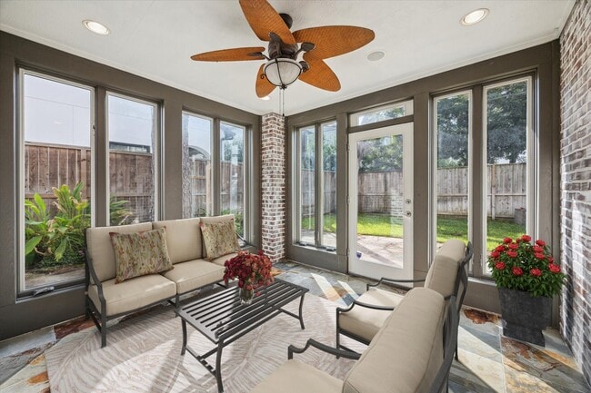 Building Photo - 2117 Chilton Rd