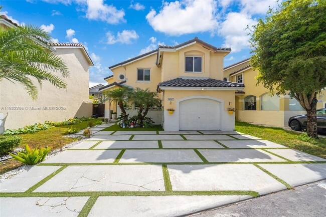 Primary Photo - 15452 SW 50th Terrace