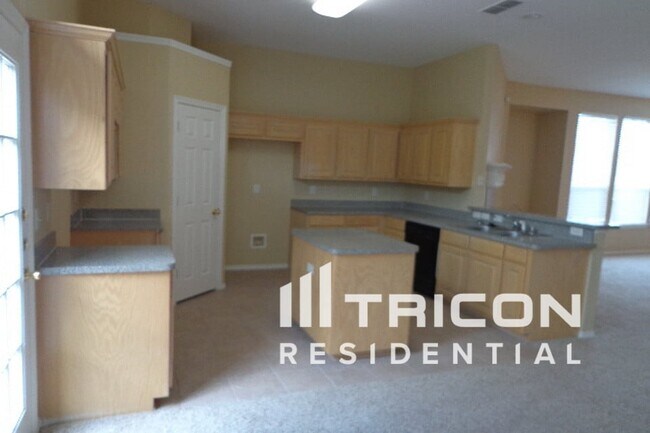 Building Photo - 8053 Whitney Ln