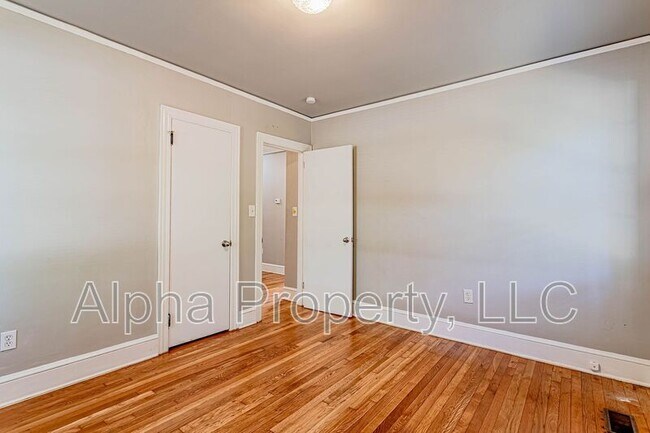 Building Photo - 14 Melvin Dr