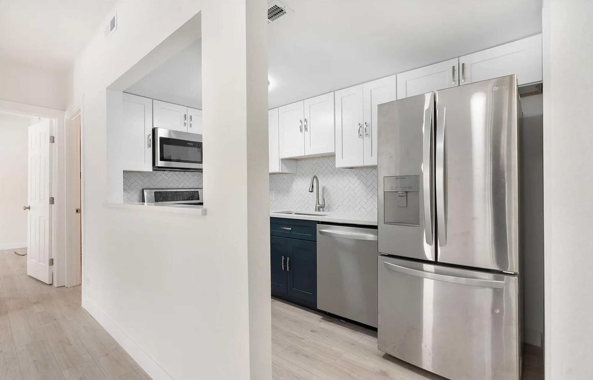 Building Photo - 9725 E Harvard Ave