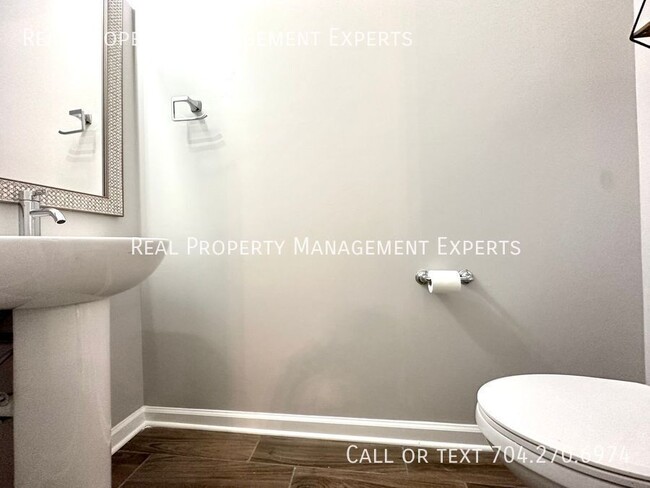 Building Photo - 1318 Anthem Ct