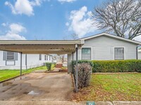 Building Photo - 3939 Teasley Dr