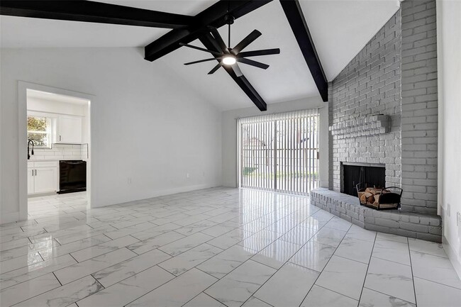 Building Photo - 7810 Blackjack Ct