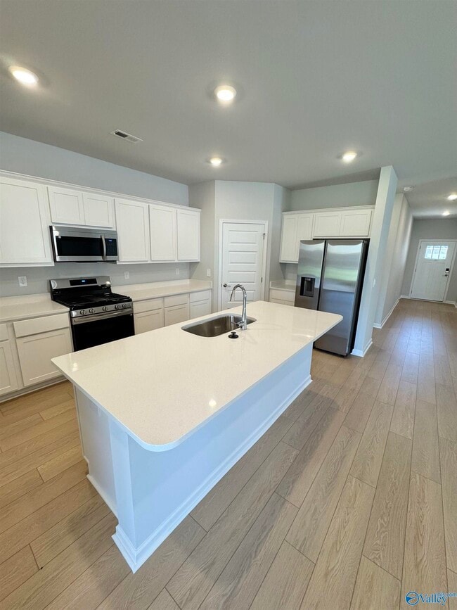 Building Photo - 28559 Halford Dr