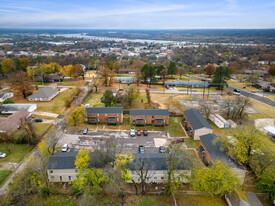 Building Photo - Hillside Townhomes