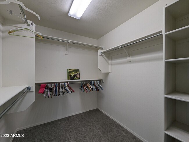 Building Photo - 1253 N 166th Ave