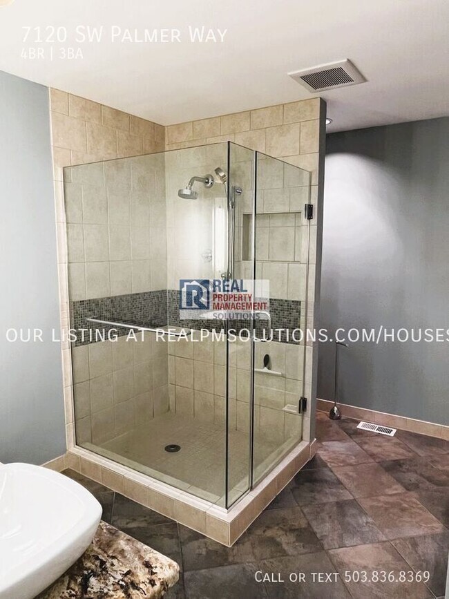 Building Photo - 7120 SW Palmer Way