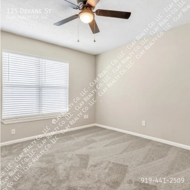 Building Photo - 125 Devane St